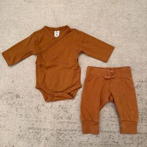 Colored Organics Bodysuit and Joggers